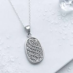 Sterling-Style Oval Wave Pendant Necklace in Silver